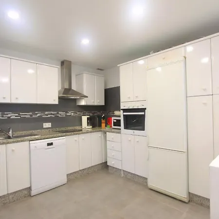 Modern Penthouse Frontline Urbanisation * Μαρμπέλλα