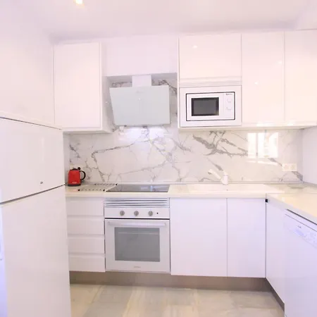 Διαμέρισμα Modern Penthouse Frontline Urbanisation Μαρμπέλλα